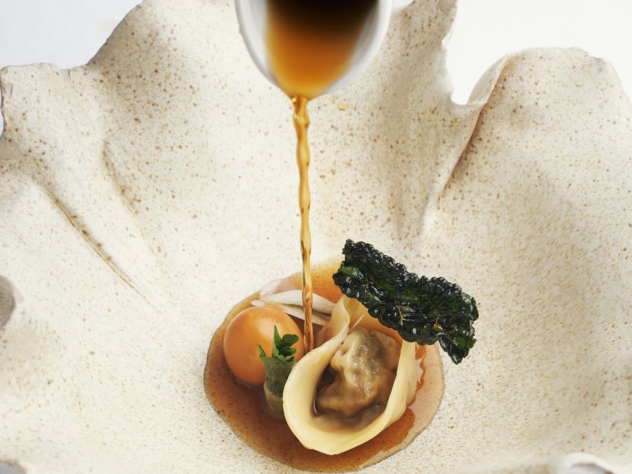 SOLA: The Ultimate Californian Experience Among American Restaurants in Soho